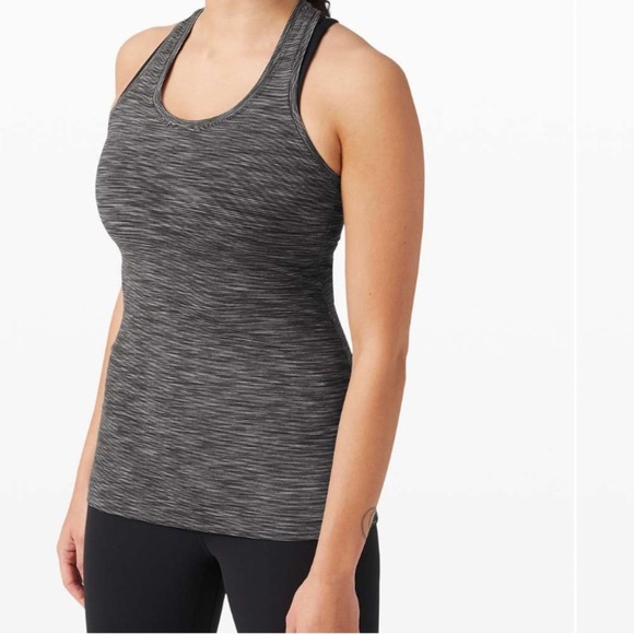 Lululemon Athletica Women's Black Racerback Tank Top Size 2 - Picture 2 of 9